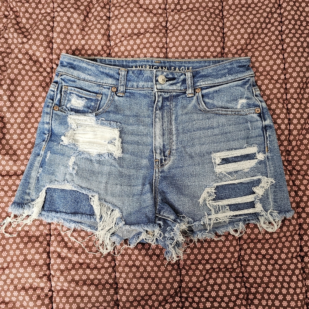 AEO Distressed Shorts